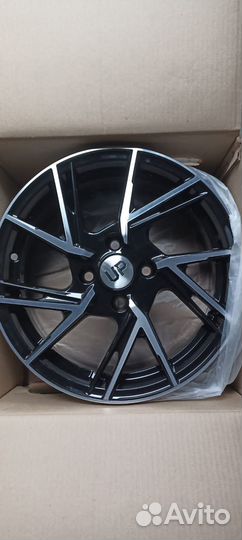 Литые диски на 15. 4-100. 4 шт