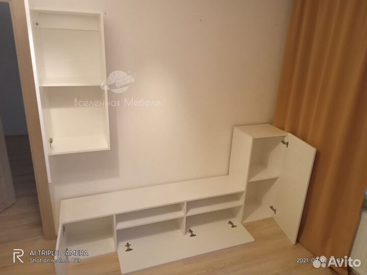 Стенка в гостиную