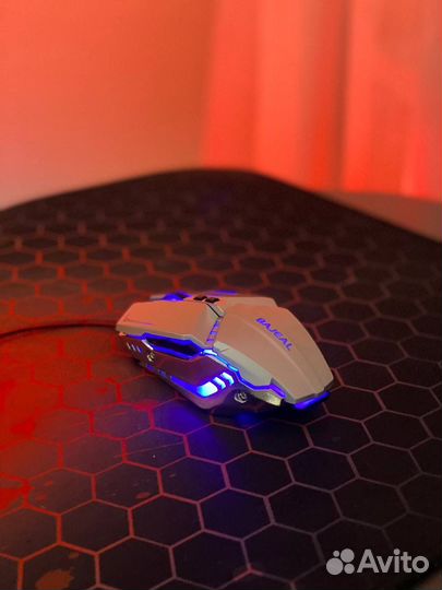 Игровая мышь с подсветкой