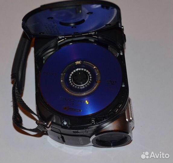 Видеокамера Sony Handycam DCR-DVD108