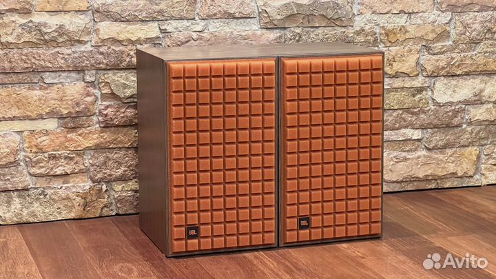Акустика JBL L82 classic orange
