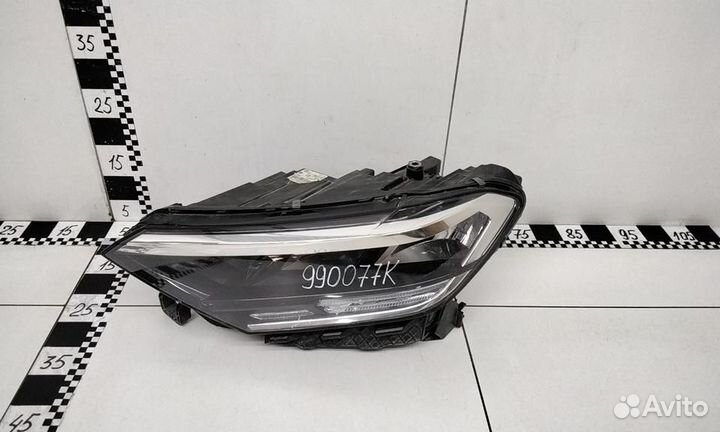 Фара левая Volkswagen Polo 6 Liftback LED