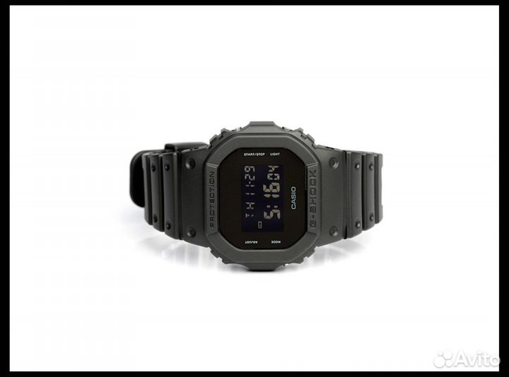Casio DW-5600BB-1E