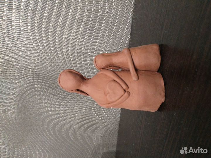 Глиняная игрушка Берегиня