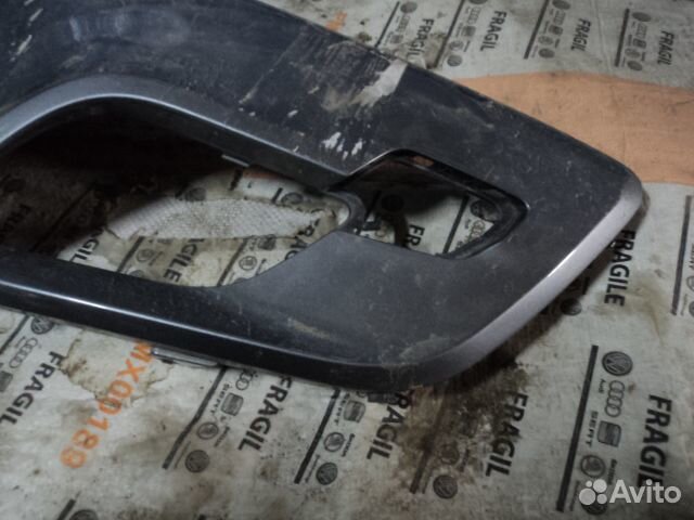 Накладка бампера передняя правая LADA Vesta cross