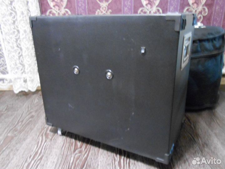 Аккустическая колонка laney-115VT Кustom