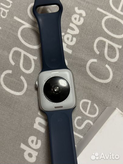 Часы apple watch se 44 mm 2023