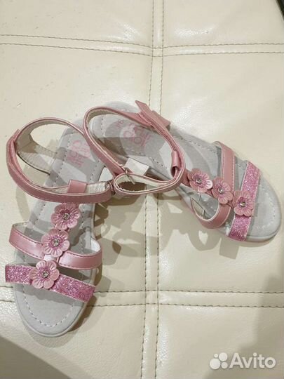 Босоножки для девочки 34р