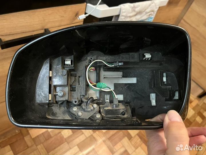 Корпус зеркала infiniti