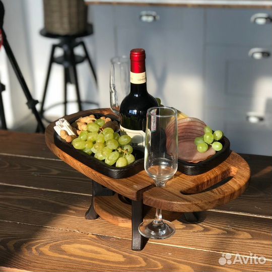 Винный столик