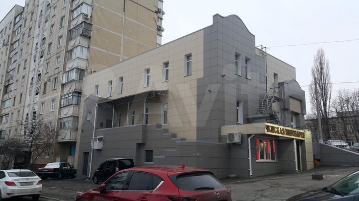 Здание 510.8 м² с арендаторами