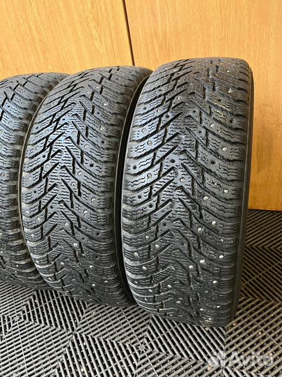 Nokian Tyres Hakkapeliitta 8 205/55 R16 94T