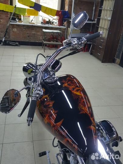 Эксклюзивный мотоцикл HD softail custom