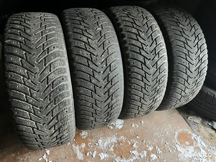 Nokian Tyres Hakkapeliitta 8 205/55 R16 92T