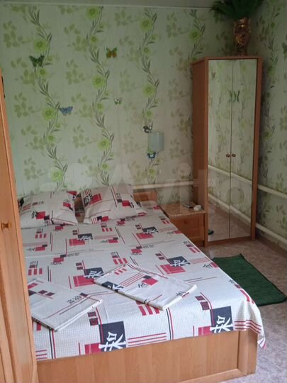 Комната 16 м² в 4-к., 1/1 эт.