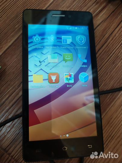 Телефон б/у prestigio wize e3