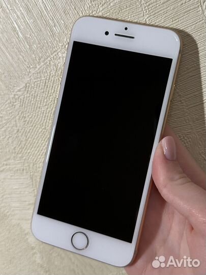 iPhone 8, 64 ГБ