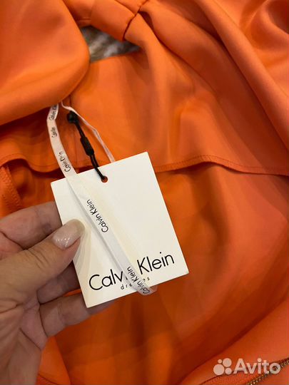 Calvin klein платье