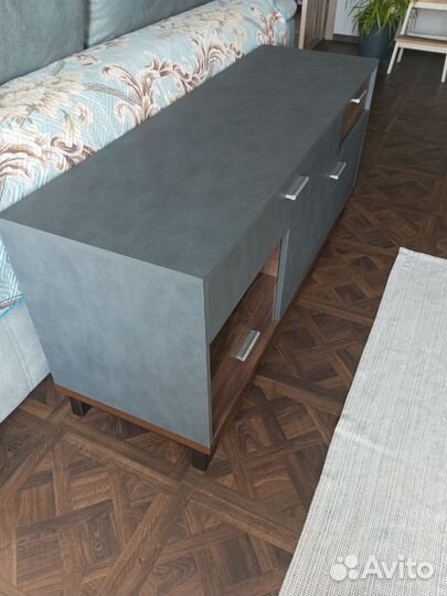 Тумба под тв