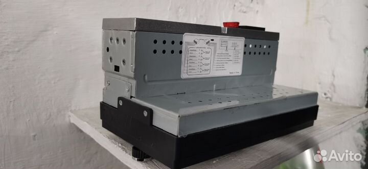 Магнитола 1 din с экраном