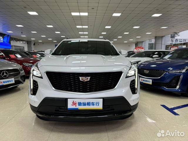 Cadillac XT4 2.0 AT, 2021, 9 000 км