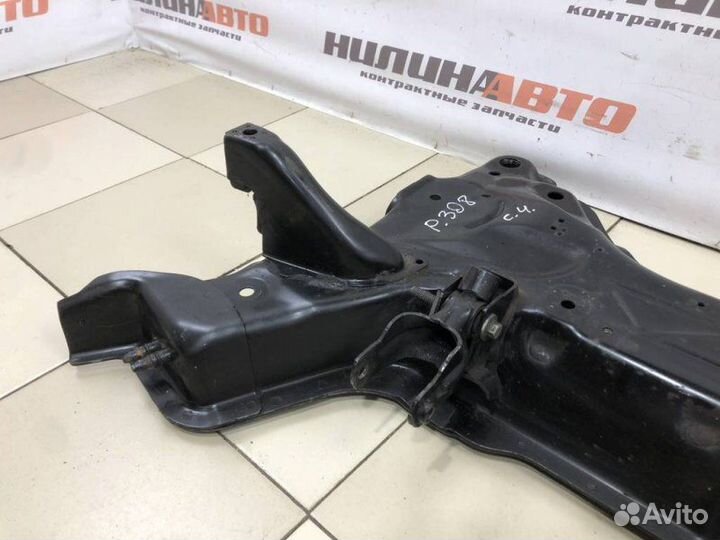 Подрамник Peugeot 308 1.6 EP6C 2010