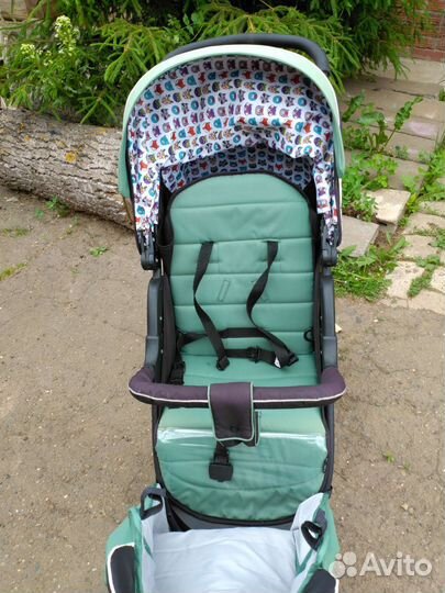 Прогулочная коляска