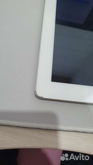 iPad 4 (2012) 64гб + сим-карта