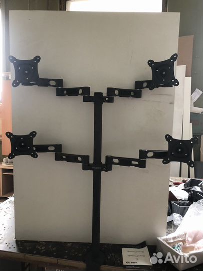 Стойка крепление для 4 мониторов Tuarex Alta 3007