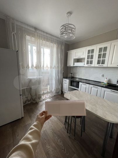 2-к. квартира, 56 м², 10/20 эт.