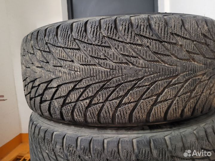 Nokian Tyres Hakkapeliitta R2 225/55 R17 101R