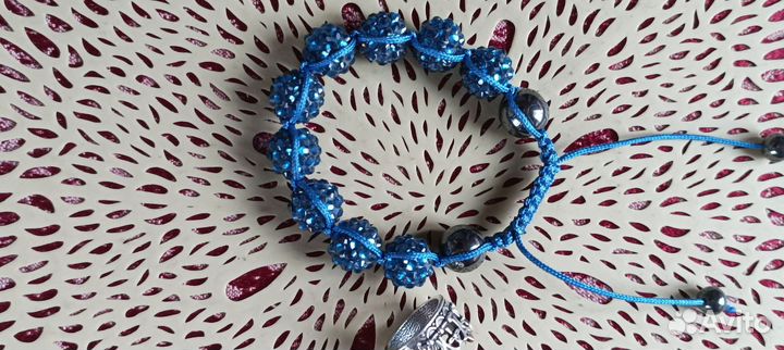 Вязаные изделия-украшения