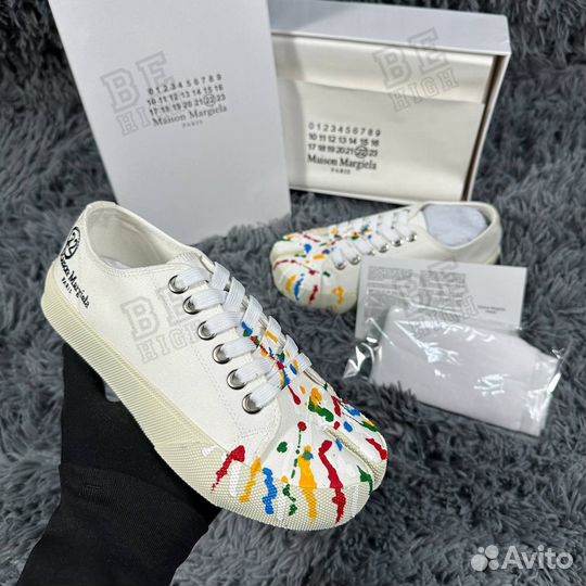 Maison margiela tabi paint кеды белые