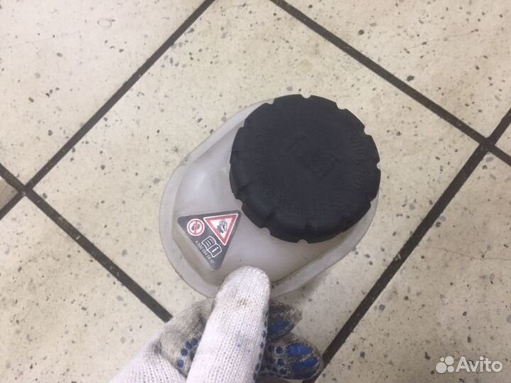 Бачок расширительный Mercedes C-Class W205