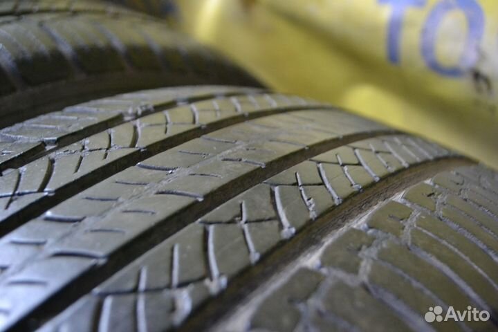 Michelin Latitude Tour HP 215/65 R16