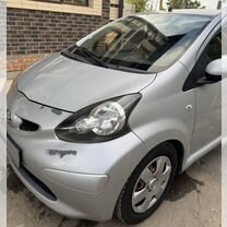 Toyota Aygo 1.0 MT, 2007, 176� 000 км, с пробегом, цена 550 000 руб.