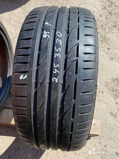 Bridgestone Potenza S001 245/35 R20 95Y
