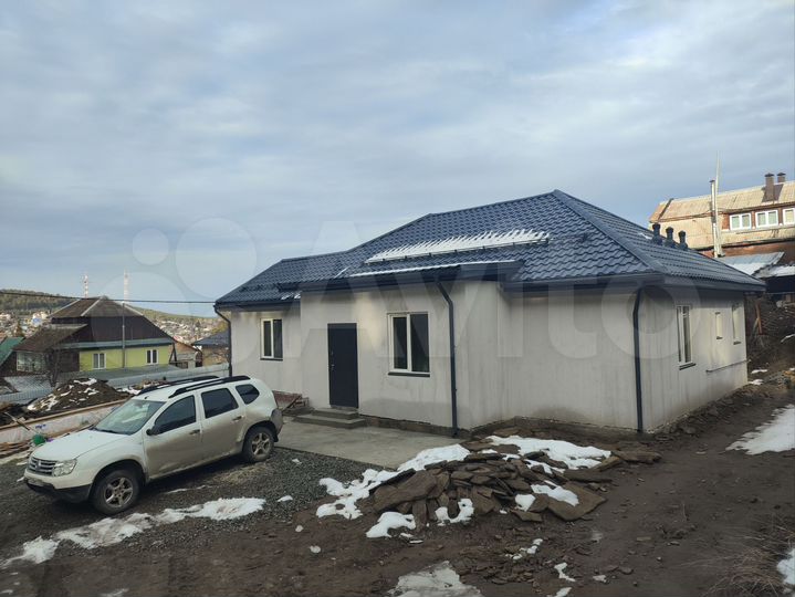 Коттедж 116 м² на участке 12 сот.