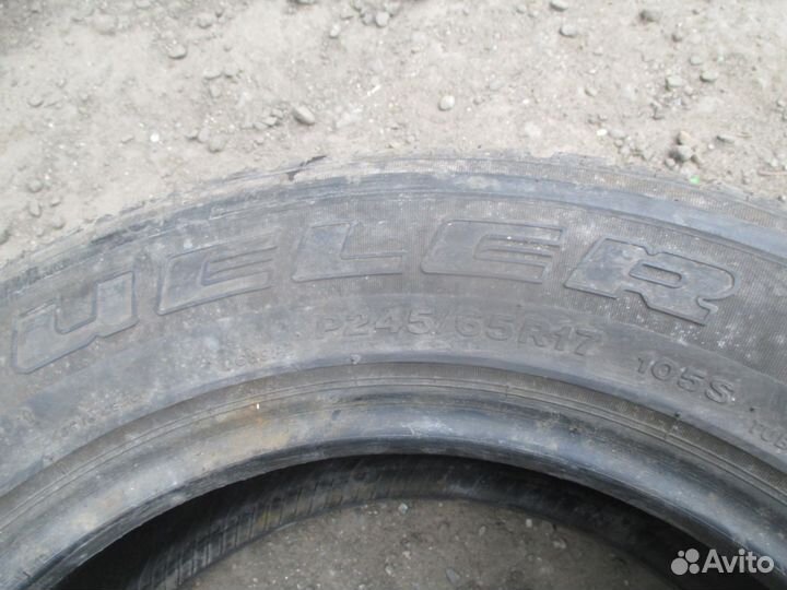 Bridgestone Dueler H/T D689 245/65 R17