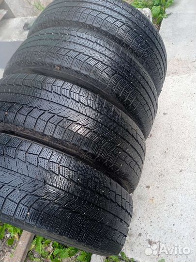 Michelin Latitude X-Ice 235/65 R18