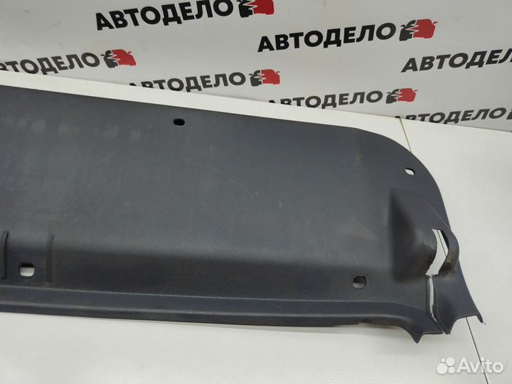 Накладка багажника Suzuki Swift MA 1997 г.в