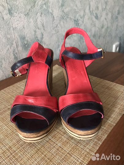 Босоножки женские 39 размер натуральная кожа