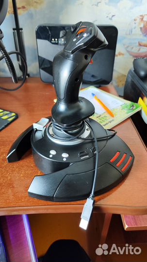 Джойстик Thrustmaster T.Flight Stick X чёрный