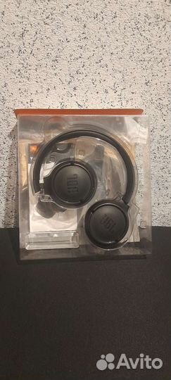 Jbl tune 560bt новые