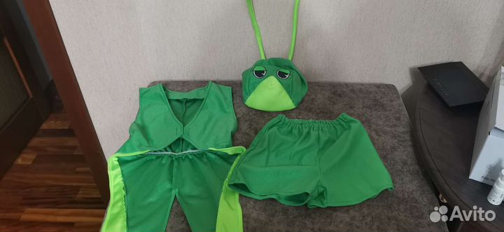 Костюм кузнечика детский