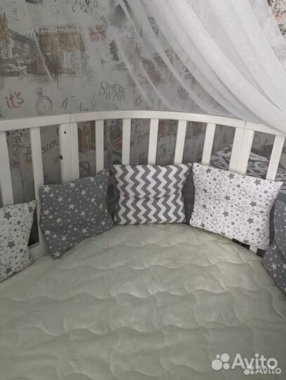 Кроватка для новорожденных детская