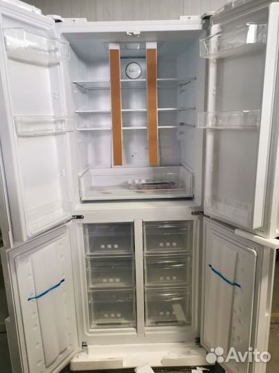 Холодильник centek CT-1750 black