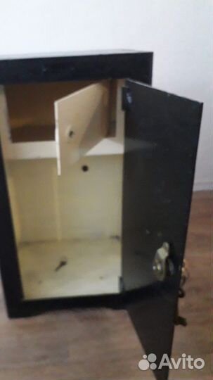 Сейф металлический бу