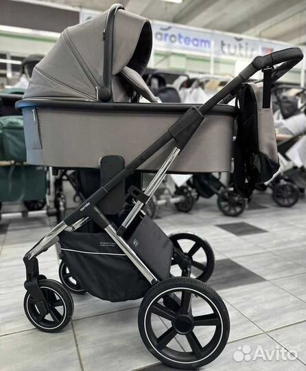 Новая коляска 2 в 1 Carrello серая