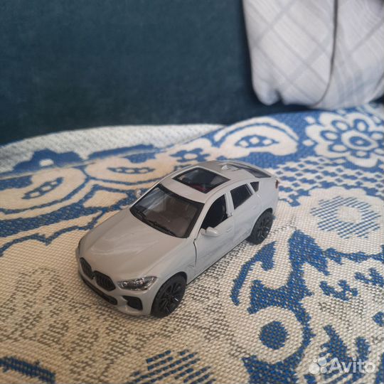 BMW X4 G02 (1:43)